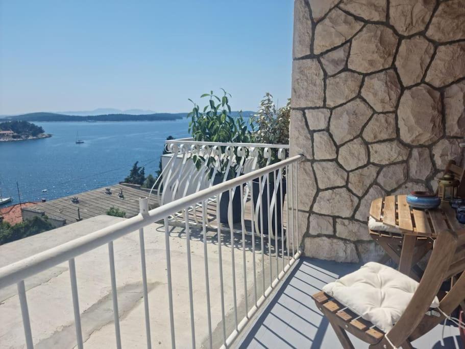 Private Room With View 1 Hvar Town Exterior photo